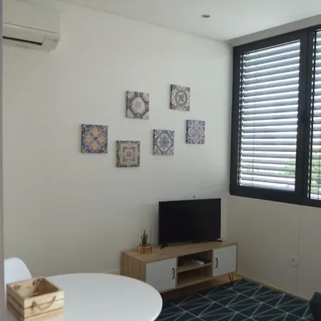 Camoes By Trindade Sweet Apartament *