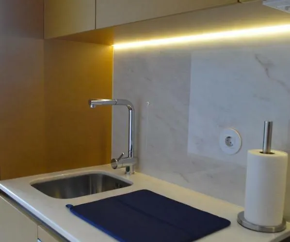 Camoes By Trindade Sweet Apartment *